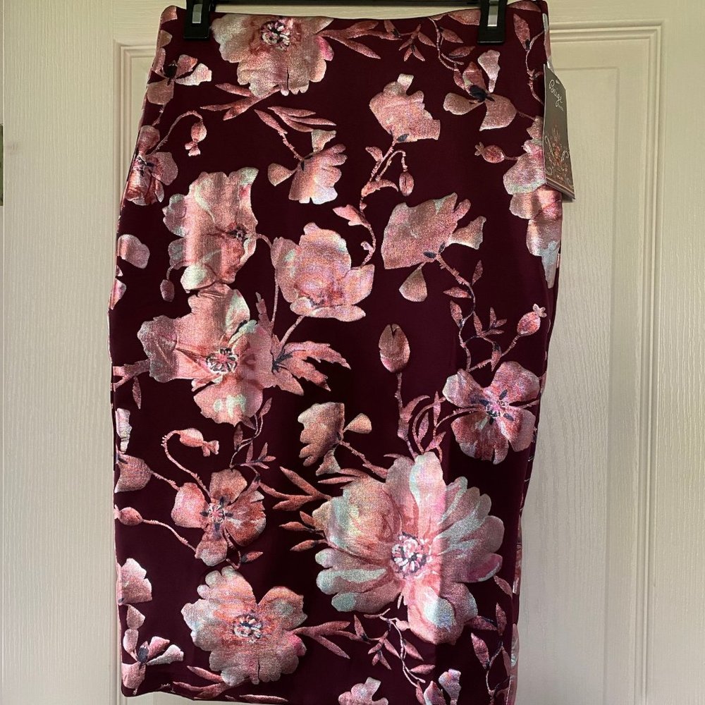 NWT Beige by eci Maroon Floral Pencil Skirt Size S